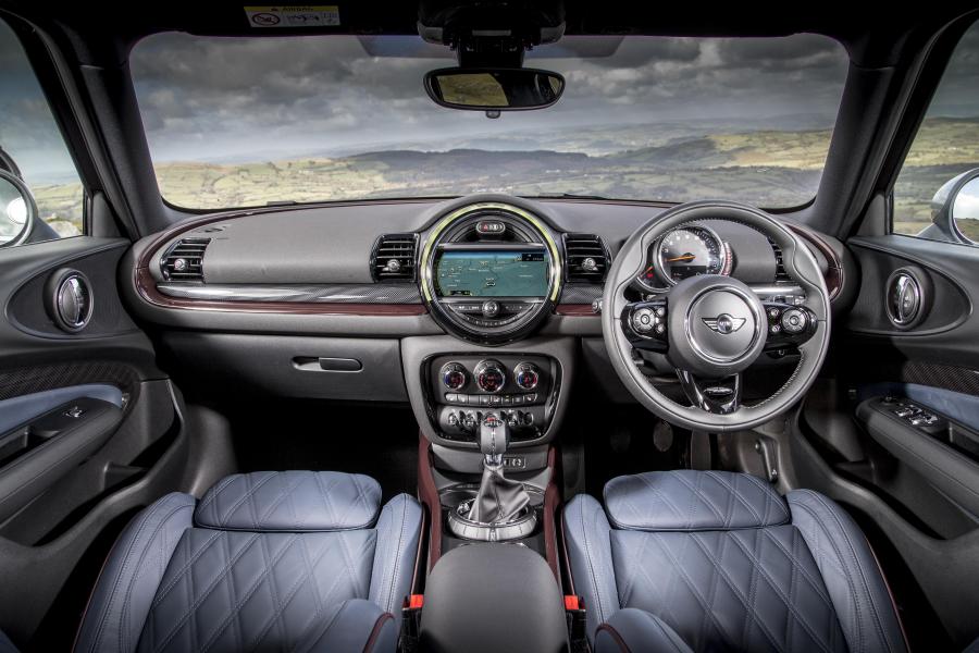  Mini Cooper D Clubman 2015 года  (UK) (фото 110 из 127)